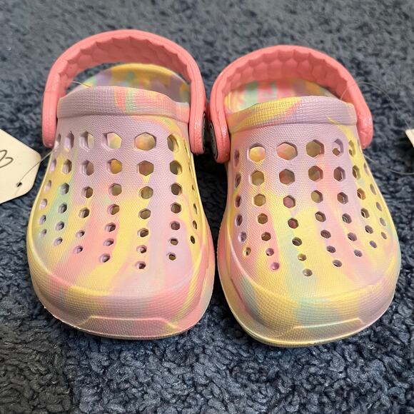 Joybees Other - Joybees Clogs Sandals for Baby Girl Size 4/5 NWT